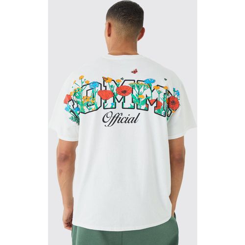 T-shirt oversize Homme a fiori con girocollo esteso e cuciture - boohoo - Modalova