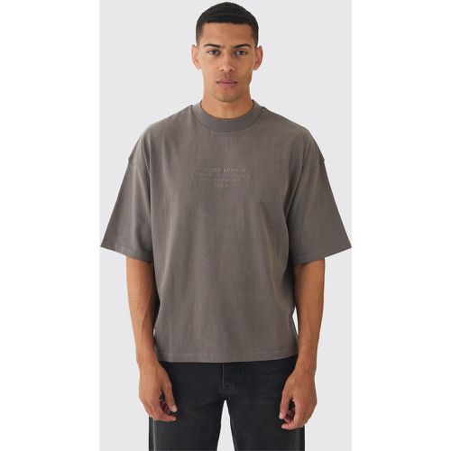 T-shirt squadrata oversize pesante con girocollo esteso - boohoo - Modalova