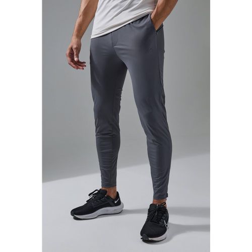 Pantalón Deportivo Man Active Súper Elástico - boohoo - Modalova