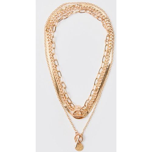 Collar Dorado A Capas Con Colgante - boohoo - Modalova