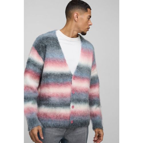 Cardigan oversize spazzolato a righe con spalle scese - boohoo - Modalova