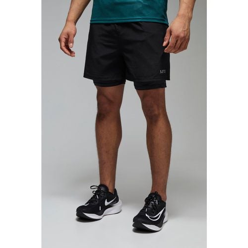 Pantaloncini Man Active 2 in 1 in tessuto Stretch da 13 cm - boohoo - Modalova