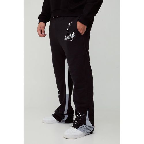 Pantaloni tuta Plus Size Slim Fit a zampa con inserti e pieghe sul fondo - boohoo - Modalova