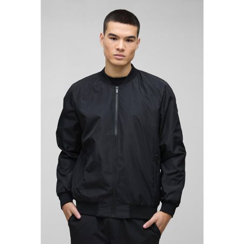 Giacca Bomber Regular Fit in nylon leggero con maniche raglan - boohoo - Modalova