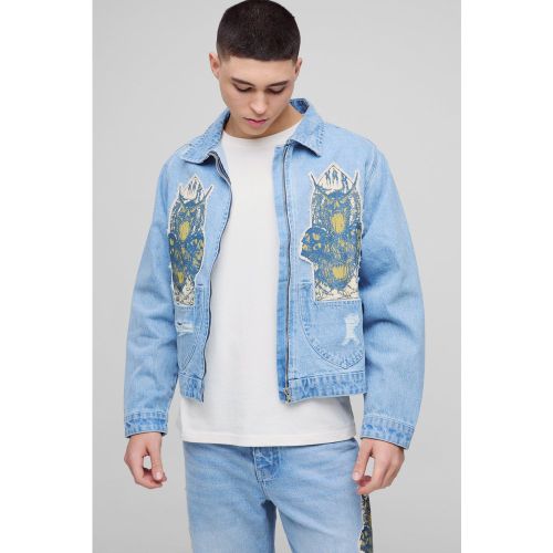 Giacca in denim squadrata con ricamo Harrington - boohoo - Modalova