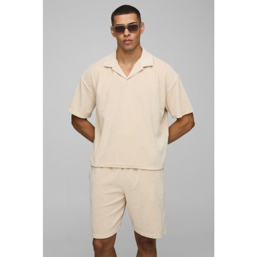 Set polo squadrato oversize a maniche corte in velours con rever - boohoo - Modalova