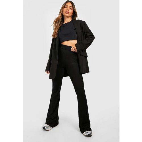 Pantalón De Campana De Tiro Alto Básico - boohoo - Modalova