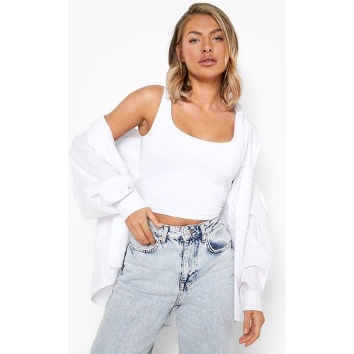 Top Crop De Tirantes Y Tela Doble Con Escote En U - boohoo - Modalova