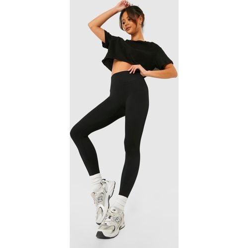 Legging Petite a vita alta a coste senza cuciture - boohoo - Modalova