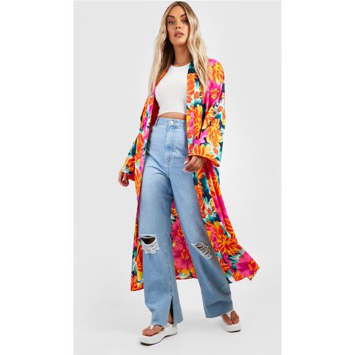 Kimono Plus Maxi De Flores, Naranja - boohoo - Modalova