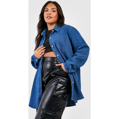 Giacca in denim Plus Size oversize - boohoo - Modalova