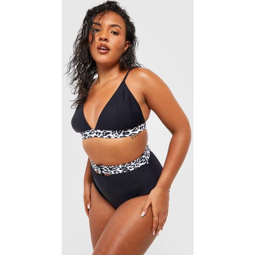 Bikini Plus Size contenitivo leopardato a contrasto sulla pancia - boohoo - Modalova