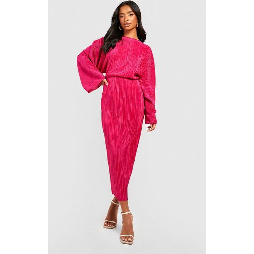 Vestito midi Petite plissettato con maniche ad ala di pipistrello - boohoo - Modalova