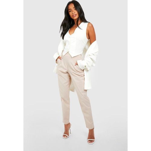 Pantaloni sartoriali Petite Super Stretch affusolati - boohoo - Modalova