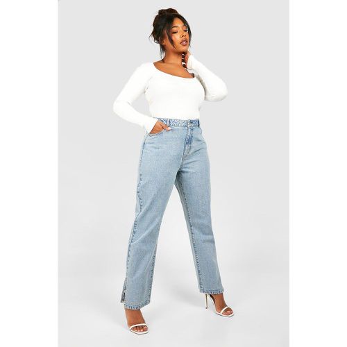 Jeans dritti Plus Size Basics con spacco sul fondo - boohoo - Modalova
