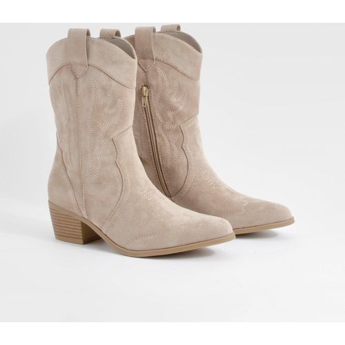 Botas Camperas Estilo Western Bordadas - boohoo - Modalova