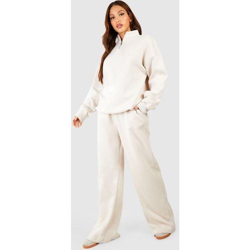 Pantaloni tuta Tall Basic a gamba ampia - boohoo - Modalova