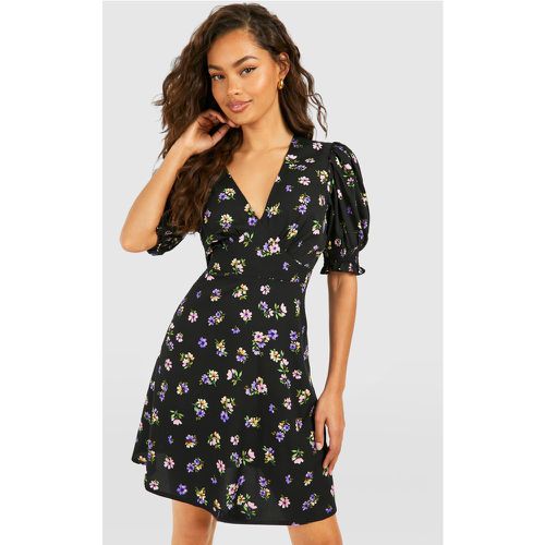 Vestido Holgado De Flores Con Mangas Abullonadas - boohoo - Modalova