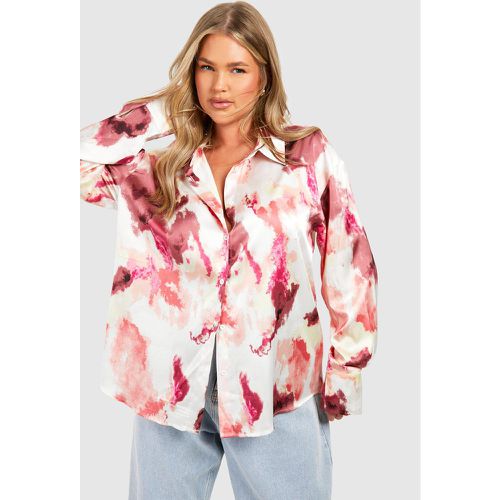 Camicia Plus Size oversize rosa con stampa astratta - boohoo - Modalova