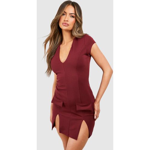 Crepe Plunge Front Pocket Detail Mini Dress - boohoo - Modalova