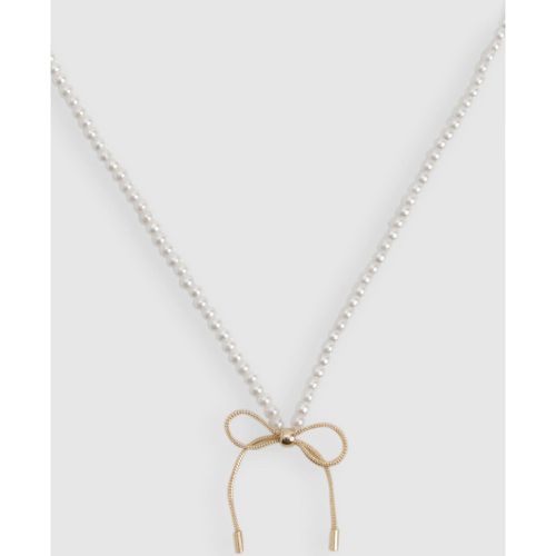 Pearl Detail Bow Necklace, Blanco - boohoo - Modalova