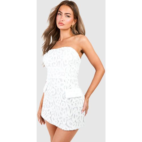 Vestido Mini Palabra De Honor De Encaje Premium - boohoo - Modalova