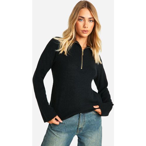 Maglione in maglia a coste morbide con colletto e zip corta - boohoo - Modalova