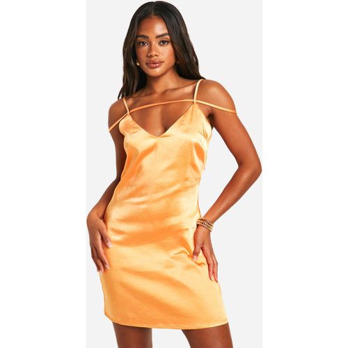 Satin Strappy Mini Dress, Amarillo - boohoo - Modalova