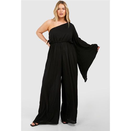 Tuta intera Plus Size effetto crespo con maniche svasate - boohoo - Modalova