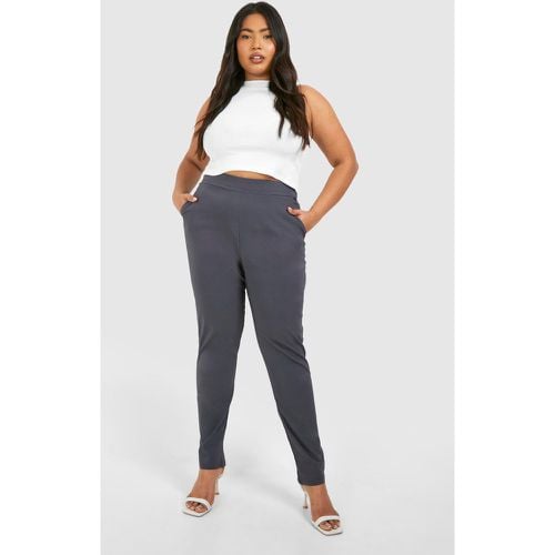 Pantaloni sagomati Plus Size in bengalina super Stretch - boohoo - Modalova