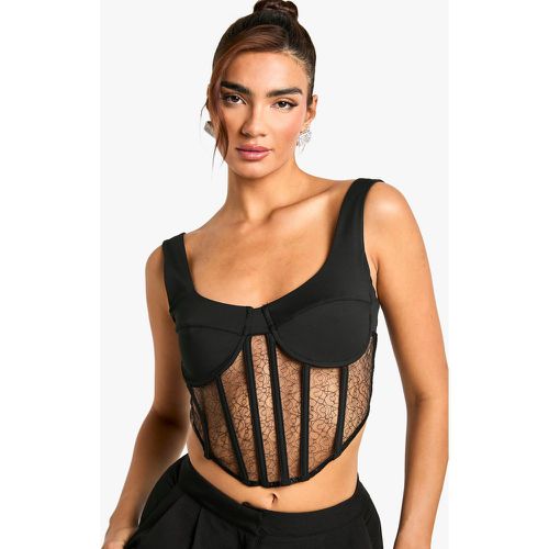 Corsetto in raso con coppe e dettagli in pizzo - boohoo - Modalova