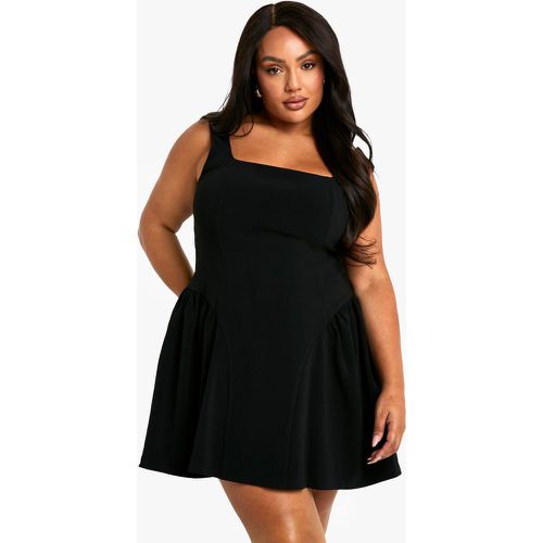 Vestito Skater Plus Size con scollo quadrato - boohoo - Modalova