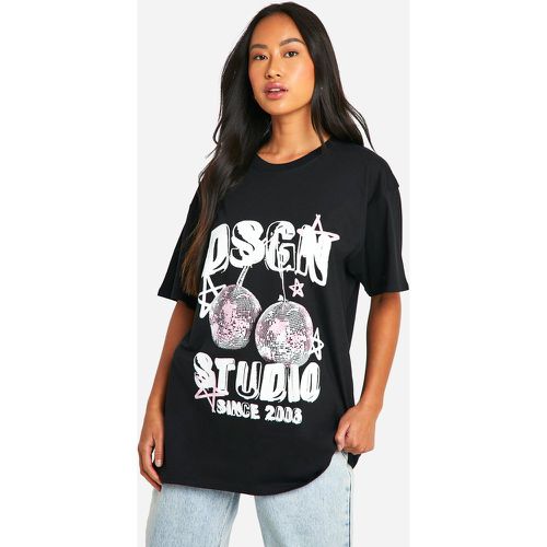 T-shirt oversize Dsgn Studio con grafica Disco Cherry - boohoo - Modalova