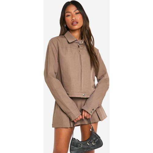 Chaqueta Bomber Entallada Con Cuello - boohoo - Modalova