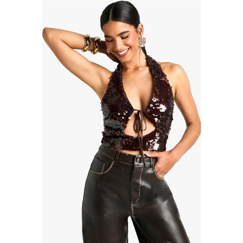 Crop top allacciato al collo con paillettes e laccetti frontali - boohoo - Modalova