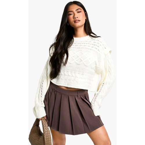 Premium Cable Knit Oversized Jumper - boohoo - Modalova