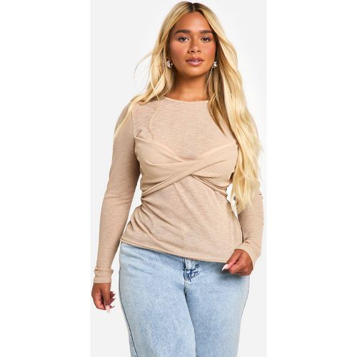 Top Plus Size a maniche lunghe a coste con dettagli attorcigliati - boohoo - Modalova