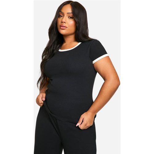 T-shirt Plus Size da casa a maniche corte con bordi a contrasto - boohoo - Modalova