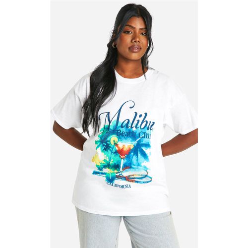 Camiseta Plus Oversize Con Estampado Malibu Beach - boohoo - Modalova