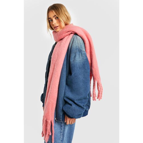 Bufanda Oversize Gruesa Con Flecos - boohoo - Modalova