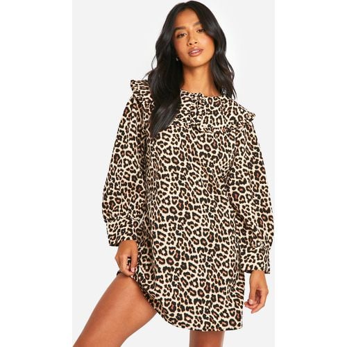 Vestito Petite leopardato con colletto e maniche ampie - boohoo - Modalova