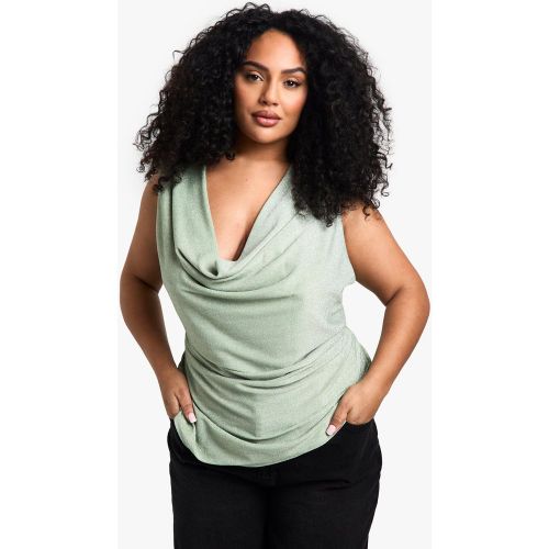 Top Plus Size in crêpe glitterato con spalline ampie, scollo a cappuccio e fondo asimmetrico - boohoo - Modalova