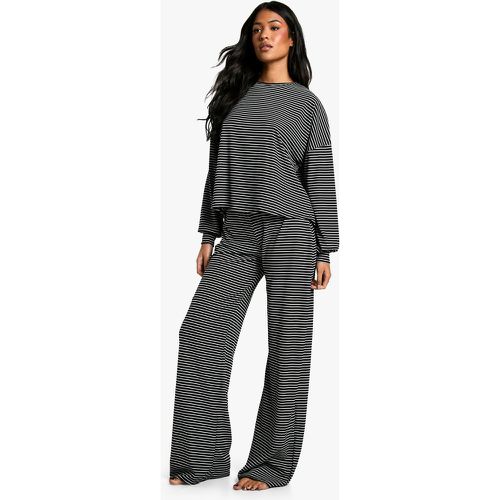 Set pigiama di Loungewear da casa Tall in jersey a righe con pantaloni lunghi - boohoo - Modalova