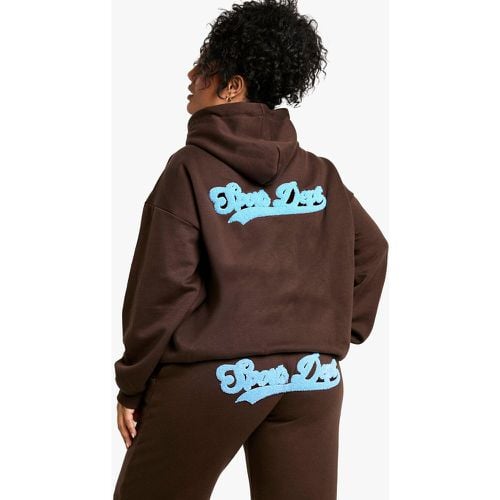 Felpa Plus Size con zip e cappuccio in spugna con applique Sports Dept - boohoo - Modalova