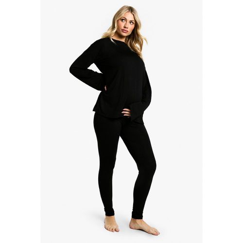 Set pigiama Premaman oversize a maniche lunghe & legging - boohoo - Modalova