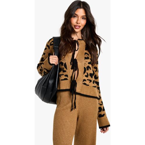 Cardigan leopardato con laccetti - boohoo - Modalova