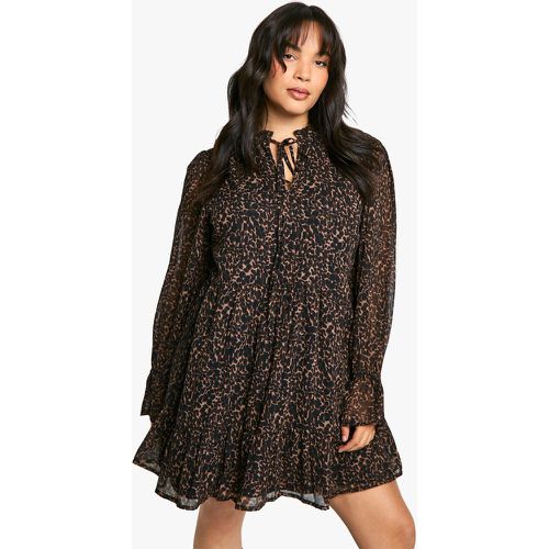 Vestido Plus Holgado De Chifón Con Estampado Animal - boohoo - Modalova