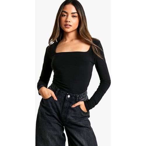 Top seducente su due livelli a maniche lunghe con scollo quadrato - boohoo - Modalova