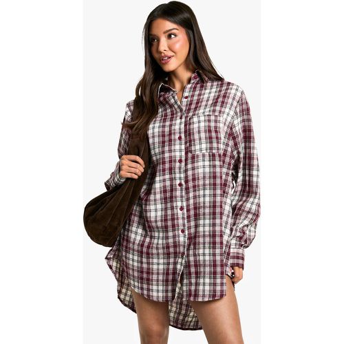 Vestito camicia oversize a quadri con spalline imbottite - boohoo - Modalova