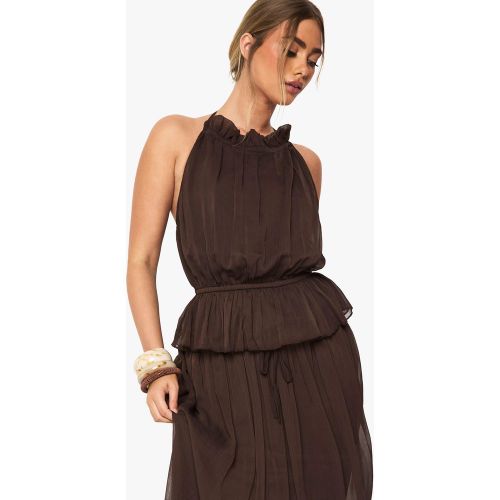 Top Crop De Chifón Fruncido Con Cuello Alto - boohoo - Modalova